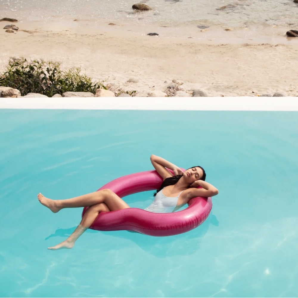 Heart Shaped Metallic Pink Pool Float